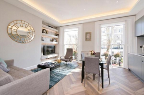 Newly refurbished in Notting Hill